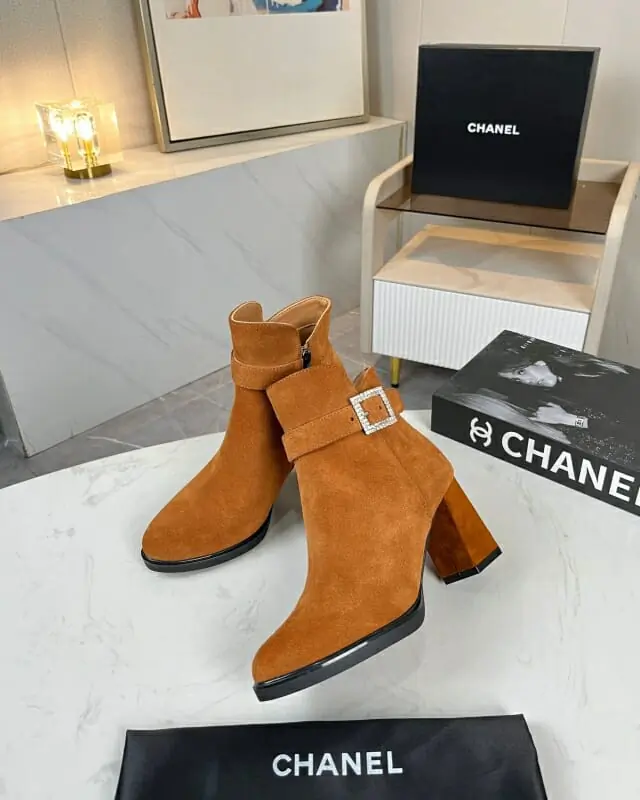 chanel bottes pour femme s_125b6bb1